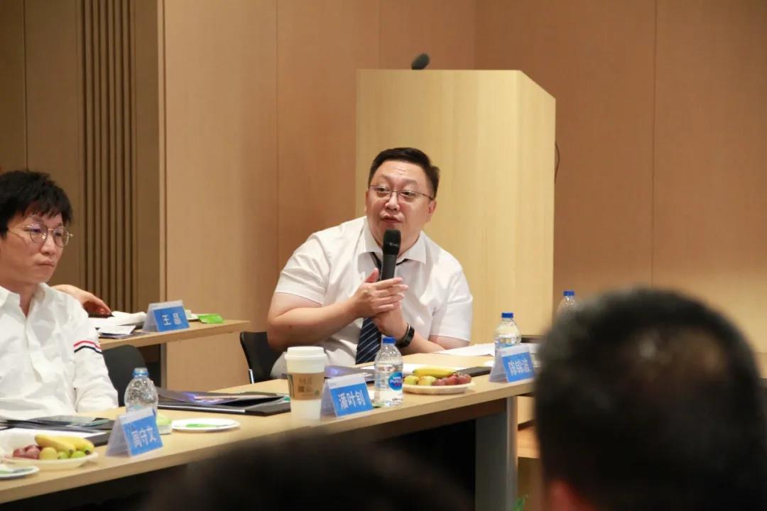 王鹏讲话.jpg
